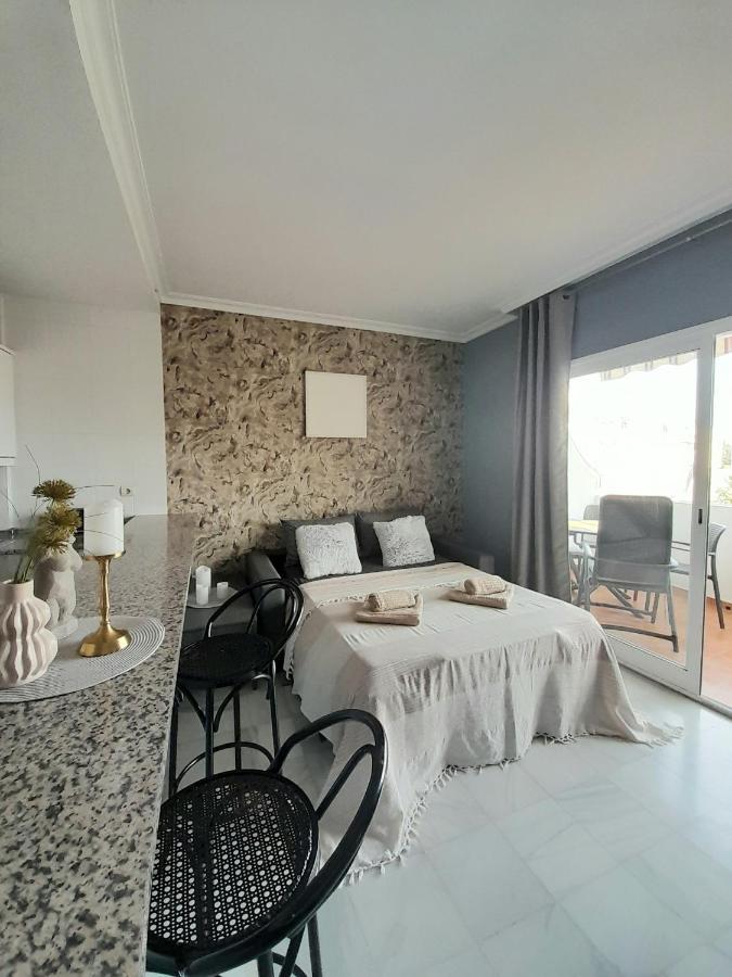 Nice Apartment Near The Beach Fuengirola Extérieur photo